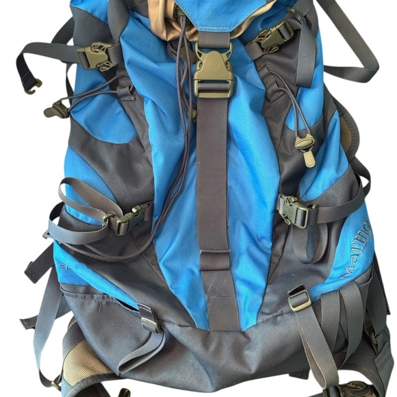 Marmot Aspen 35 Hiking Outdoors Backpack - Picture 8 of 10